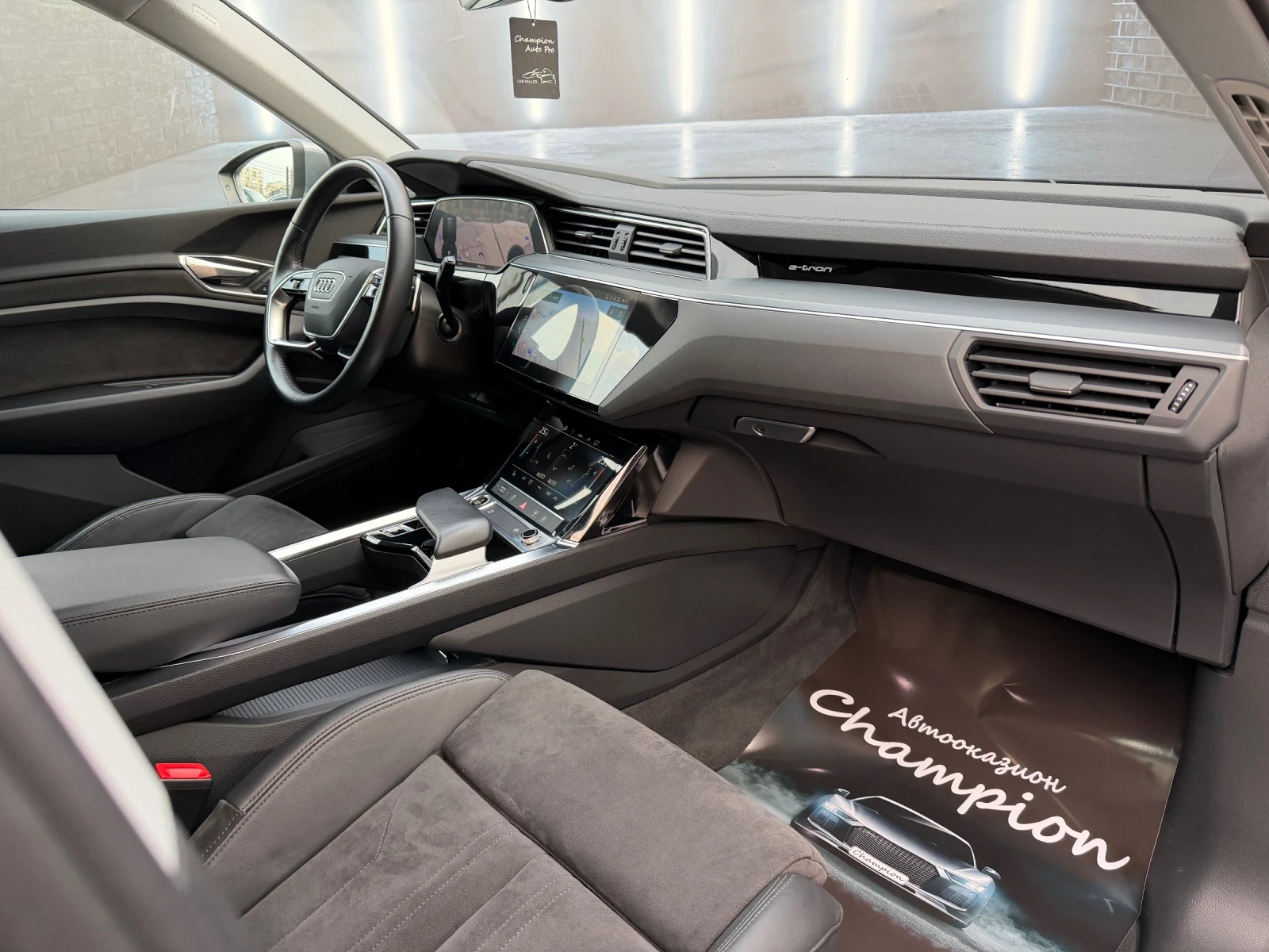 Audi E-Tron 50  , снимка 8 - Автомобили и джипове - 54710822