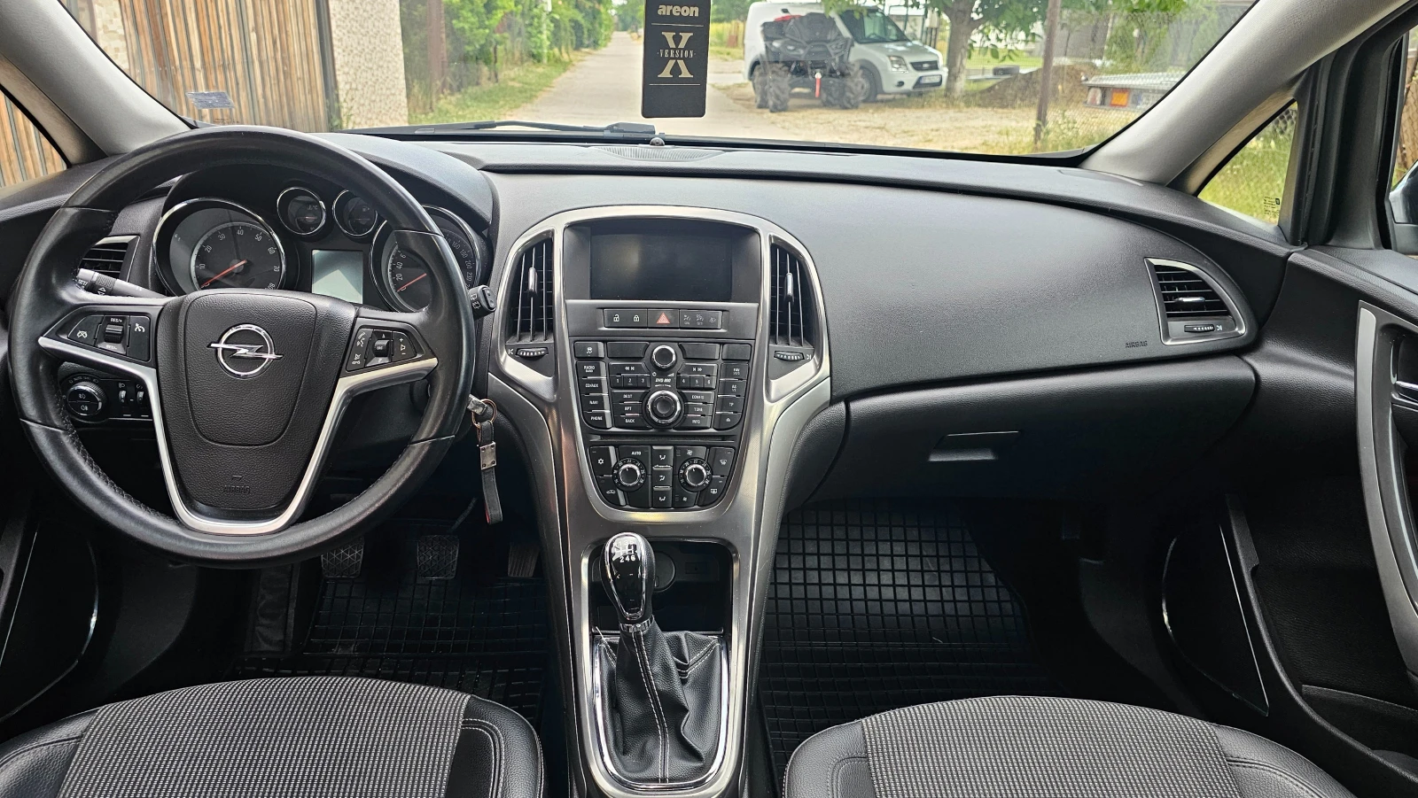 Opel Astra Cosmo - Turbo, снимка 9 - Автомобили и джипове - 55003148