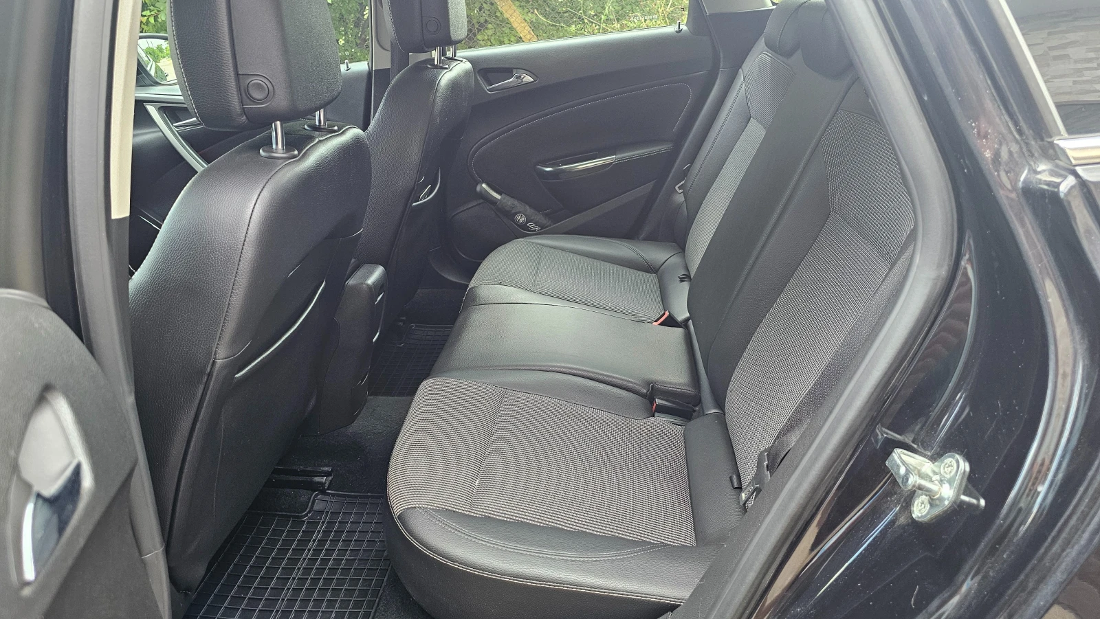 Opel Astra Cosmo - Turbo, снимка 10 - Автомобили и джипове - 55003148