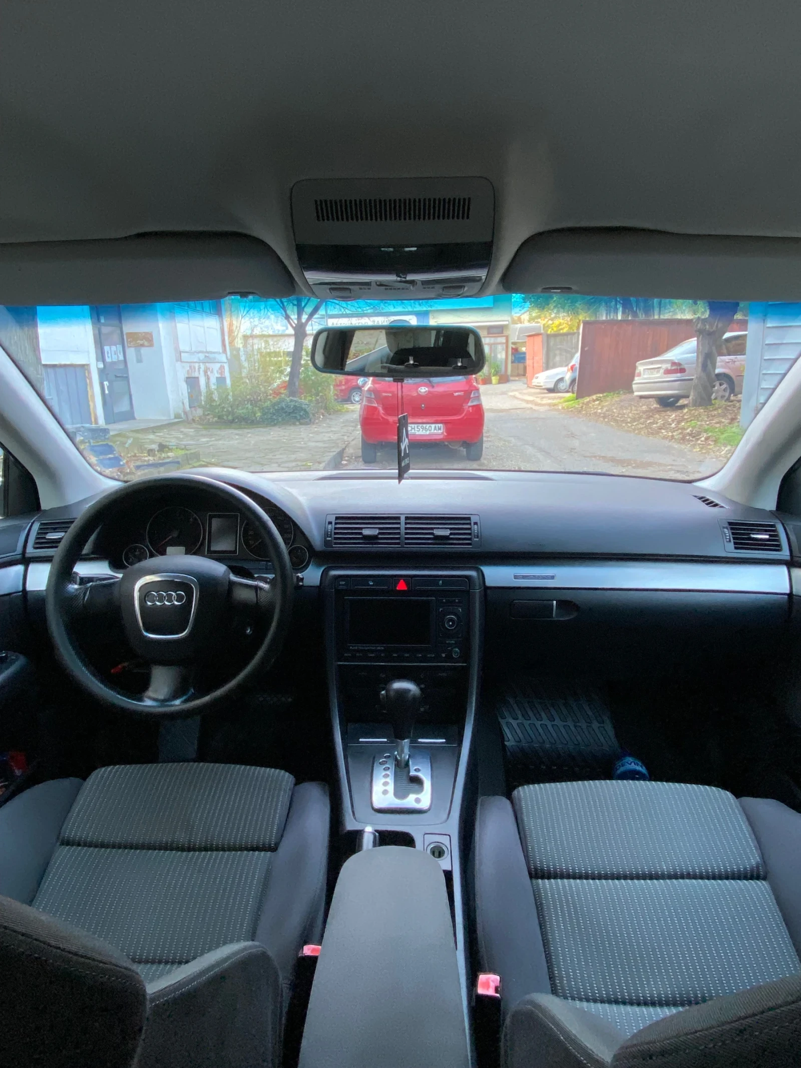 Audi A4, снимка 5 - Автомобили и джипове - 55100333