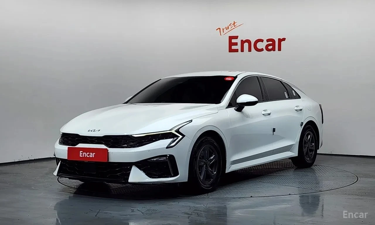 Kia K5 ФАБРИЧНА ГАЗ* NAVI* CAM* ПОДГРЕВ