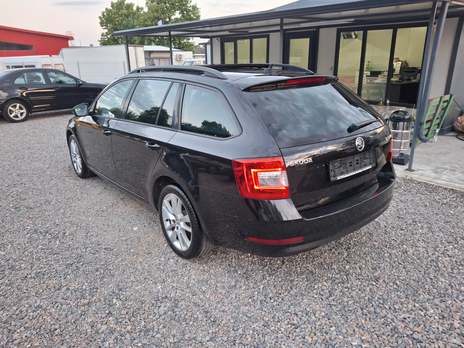 Skoda Octavia Skoda  Panorama Voll Voll, снимка 5 - Автомобили и джипове - 55154892