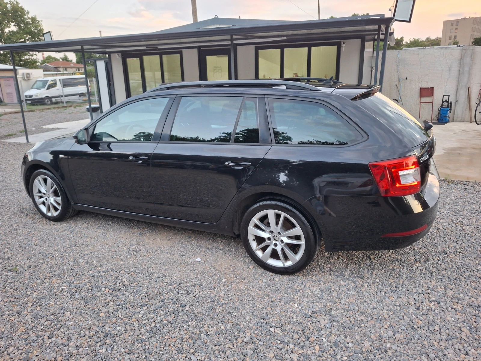 Skoda Octavia Skoda  Panorama Voll Voll, снимка 4 - Автомобили и джипове - 55154892
