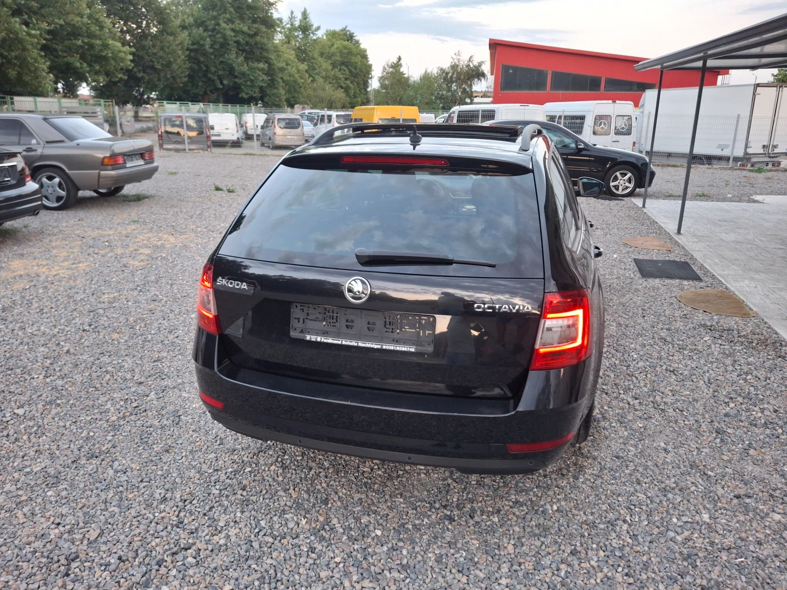 Skoda Octavia Skoda  Panorama Voll Voll, снимка 13 - Автомобили и джипове - 55154892