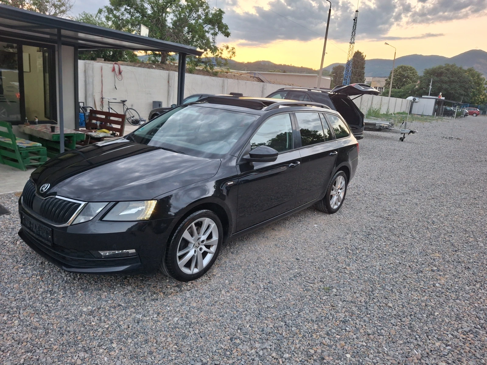 Skoda Octavia Skoda  Panorama Voll Voll, снимка 3 - Автомобили и джипове - 55154892