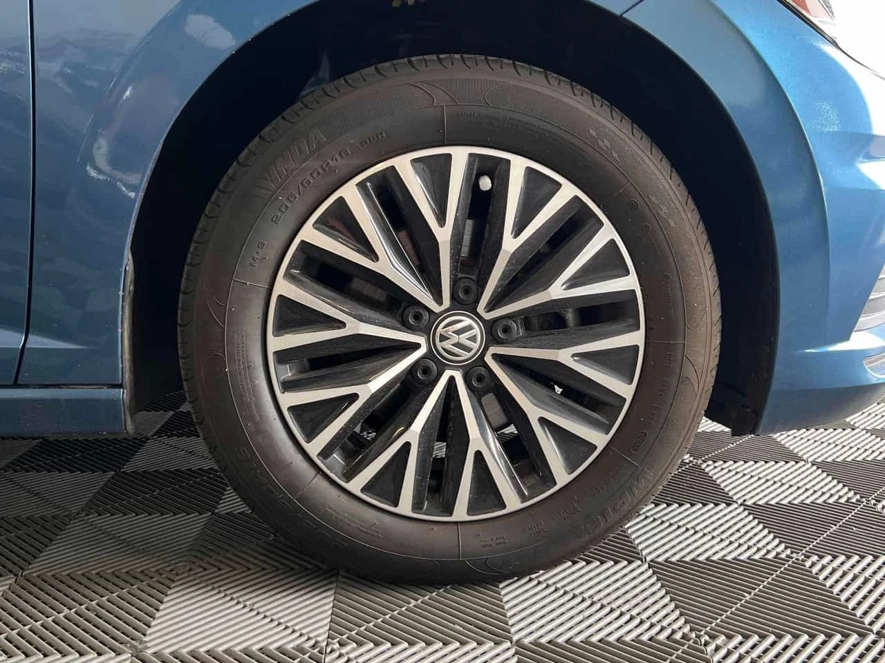 VW Jetta * Highline * АВТОКРЕДИТ БЕЗ ПЪРВОНАЧАЛНА ВНОСКА* , снимка 7 - Автомобили и джипове - 55303635