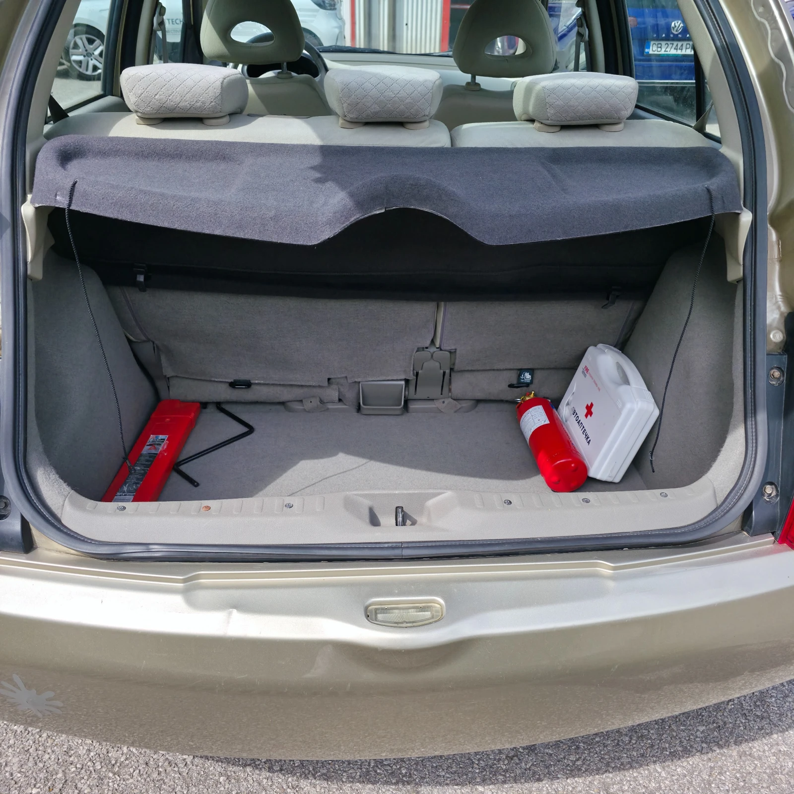 Nissan Micra, снимка 8 - Автомобили и джипове - 55605588