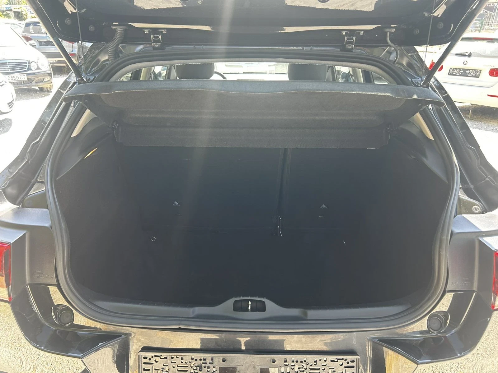 Citroen C4 Cactus 1.2  Бензин , снимка 7 - Автомобили и джипове - 55978712