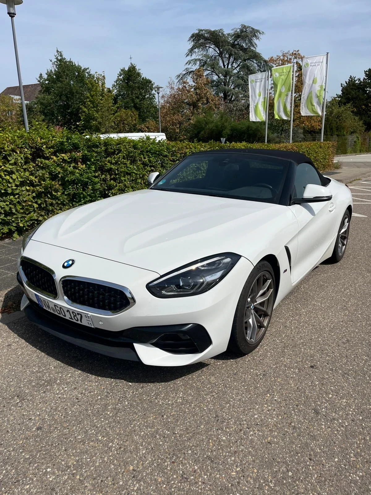 BMW Z4 sDrive20i, снимка 9 - Автомобили и джипове - 56112037