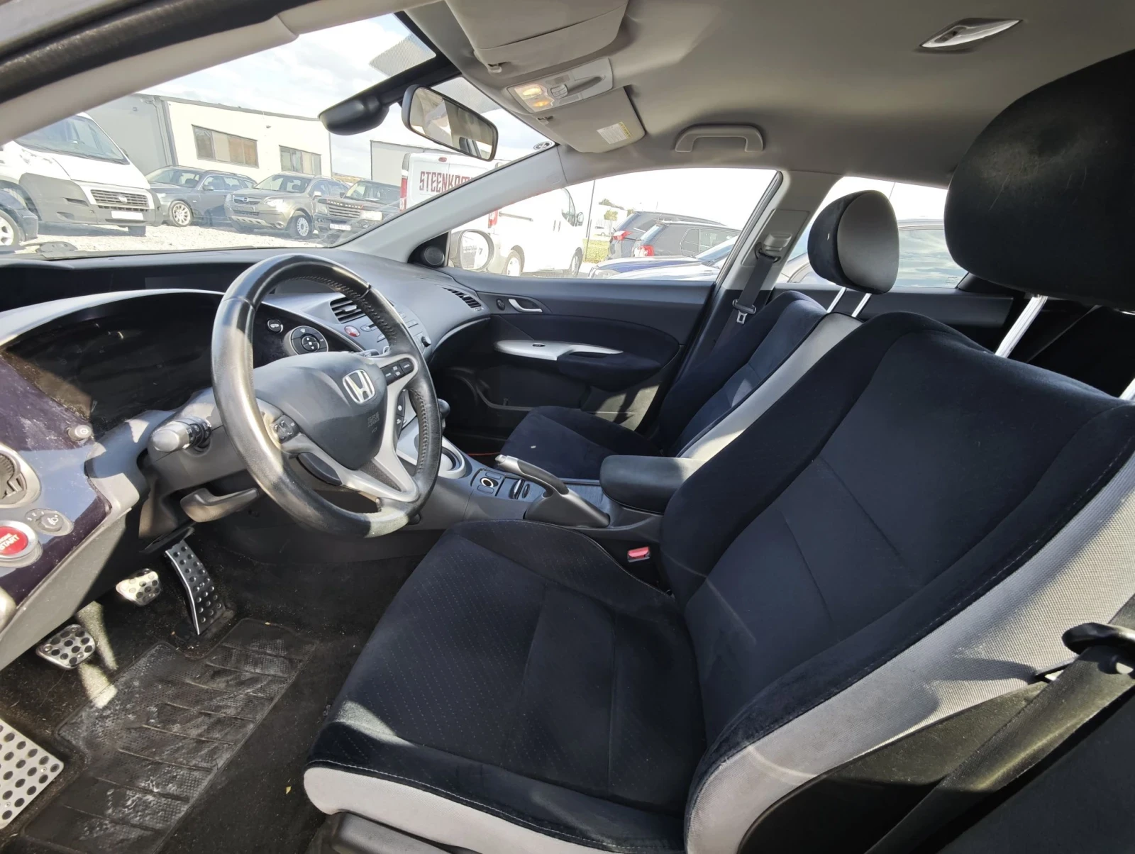 Honda Civic 1.8 , снимка 9 - Автомобили и джипове - 56328710