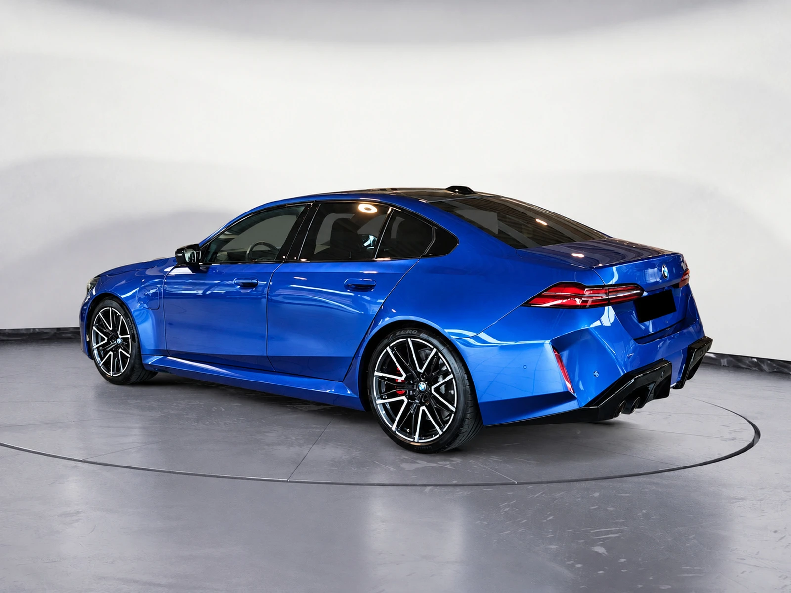 BMW M5 COMPETITION/xDrive/HUD/360/B&W/PANO/ | Mobile.bg � ����������� 3