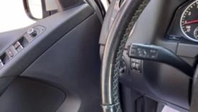 VW Tiguan 4Х4 АВТОМАТ ИЗКЛЮЧИТЕЛН НОВ FULL СЕРВИЗ КНИЖК 2.0i, снимка 14