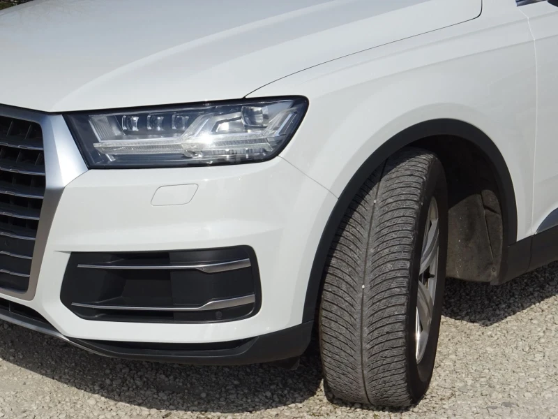 Audi Q7 3.0, снимка 14 - Автомобили и джипове - 44378186