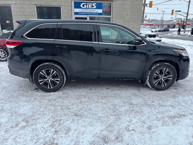 Toyota Highlander * LE * CARFAX * БЕЗ ПЪРВОНАЧАЛНА ВНОСКА, снимка 3 - Автомобили и джипове - 52828804