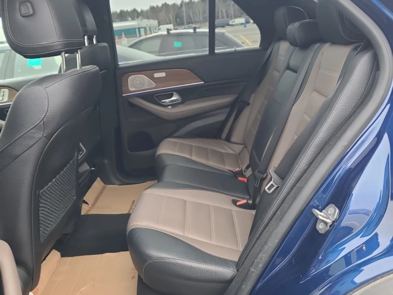 Mercedes-Benz GLE * 4MATIC SPORT UTILITY 4D * CARFAX * БЕЗ ПЪРВОНАЧА, снимка 13 - Автомобили и джипове - 52908288