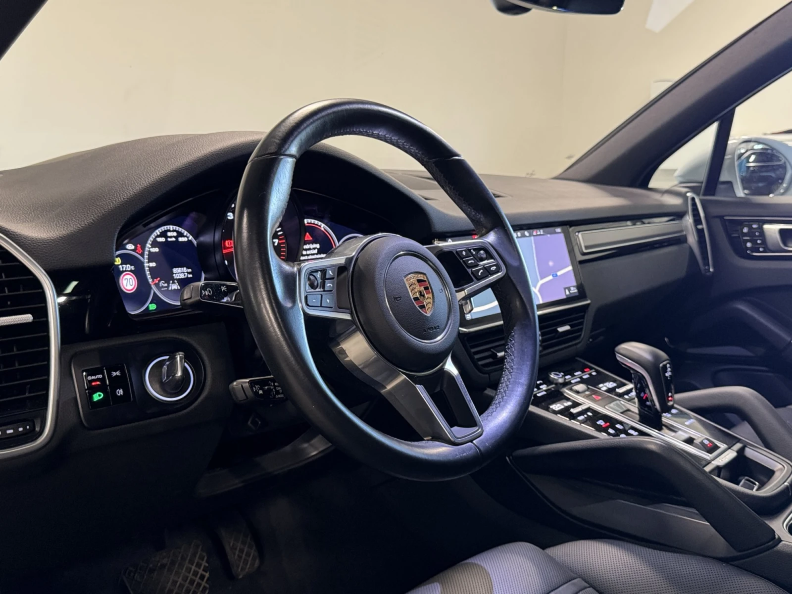 Porsche Cayenne 3.0/340HP/NAVI/4X4/360/LED/AMBI/ACC/CARPLAY/trg17 | Mobile.bg   11