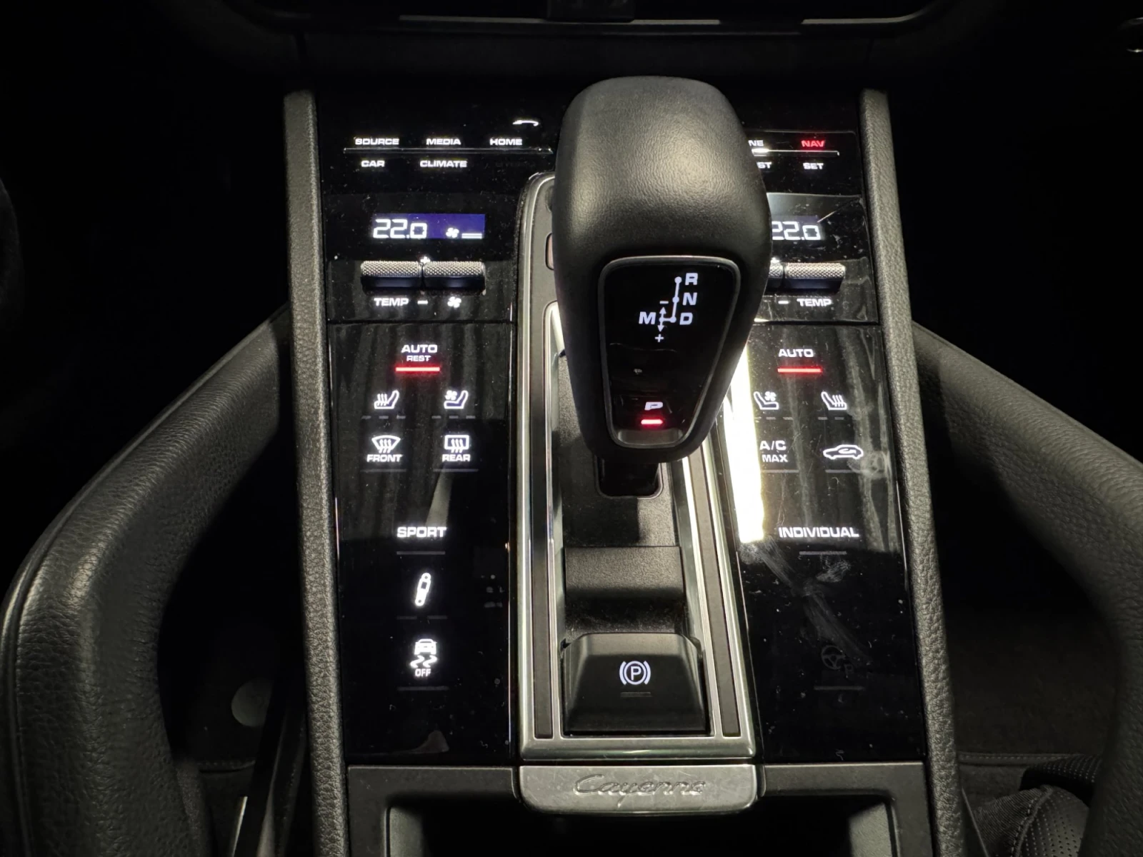 Porsche Cayenne 3.0/340HP/NAVI/4X4/360/LED/AMBI/ACC/CARPLAY/trg17 | Mobile.bg   17