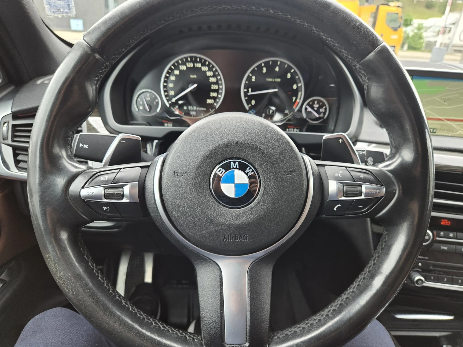 BMW X5  - изображение 10