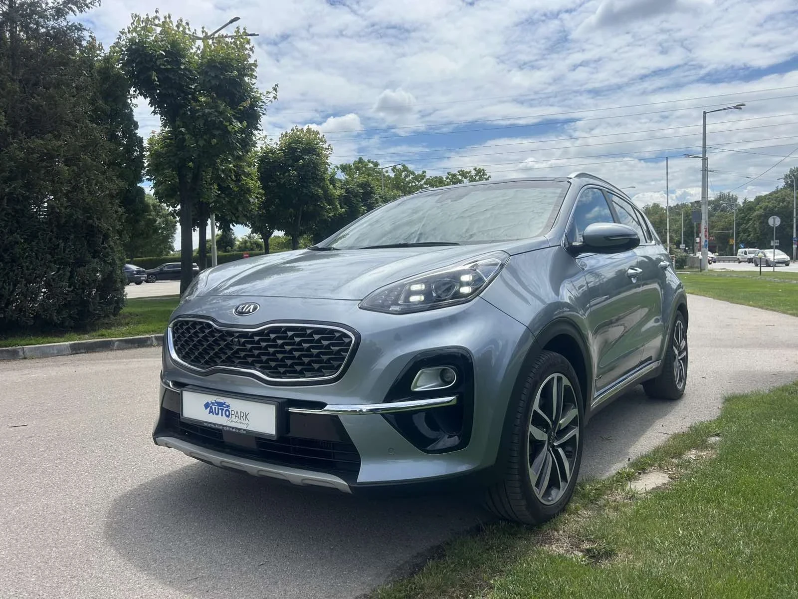 Kia Sportage, снимка 8 - Автомобили и джипове - 53878299