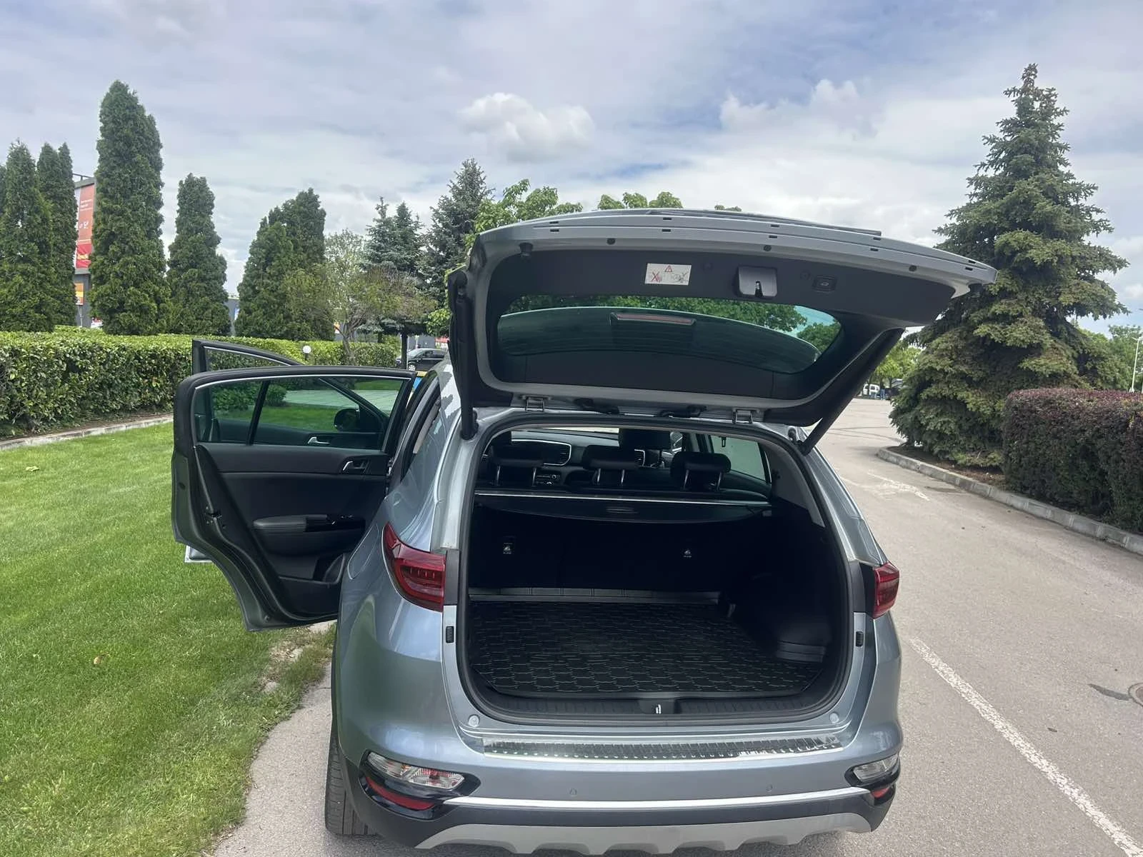 Kia Sportage, снимка 7 - Автомобили и джипове - 53878299