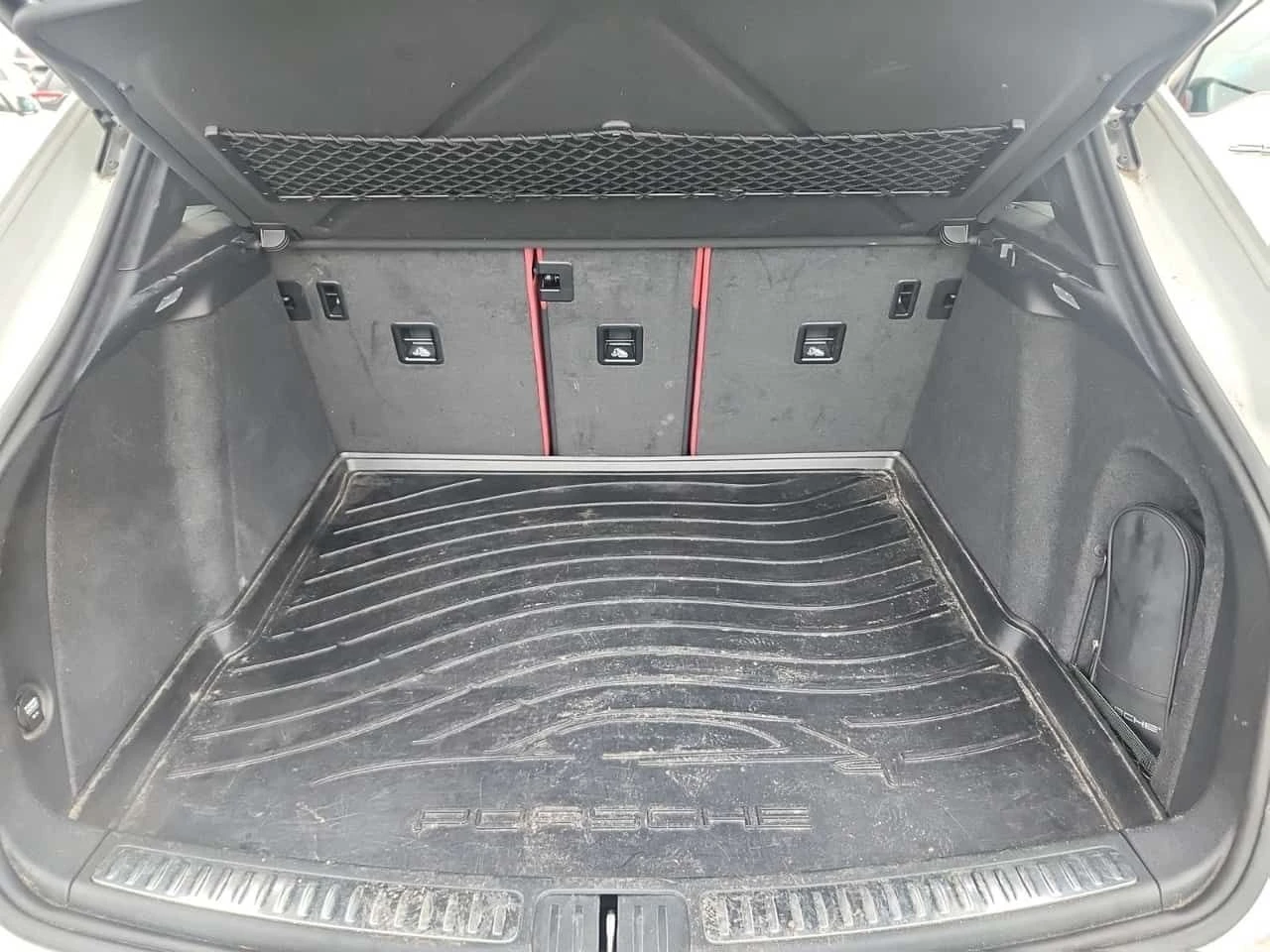 Porsche Macan  S / CARFAX / Engine (noise, снимка 14 - Автомобили и джипове - 53947135