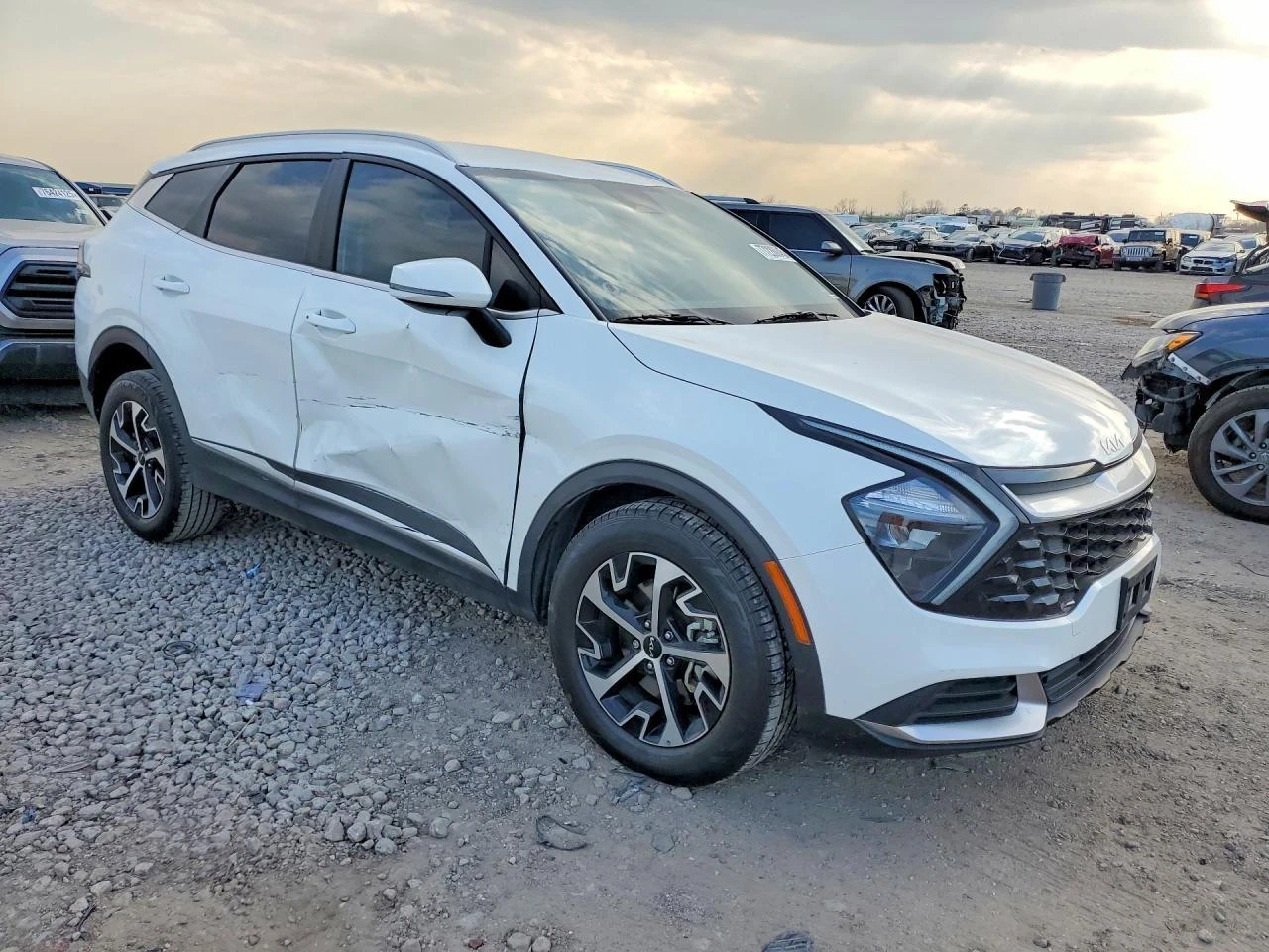 Kia Sportage HYBRID EX, снимка 4 - Автомобили и джипове - 53960052