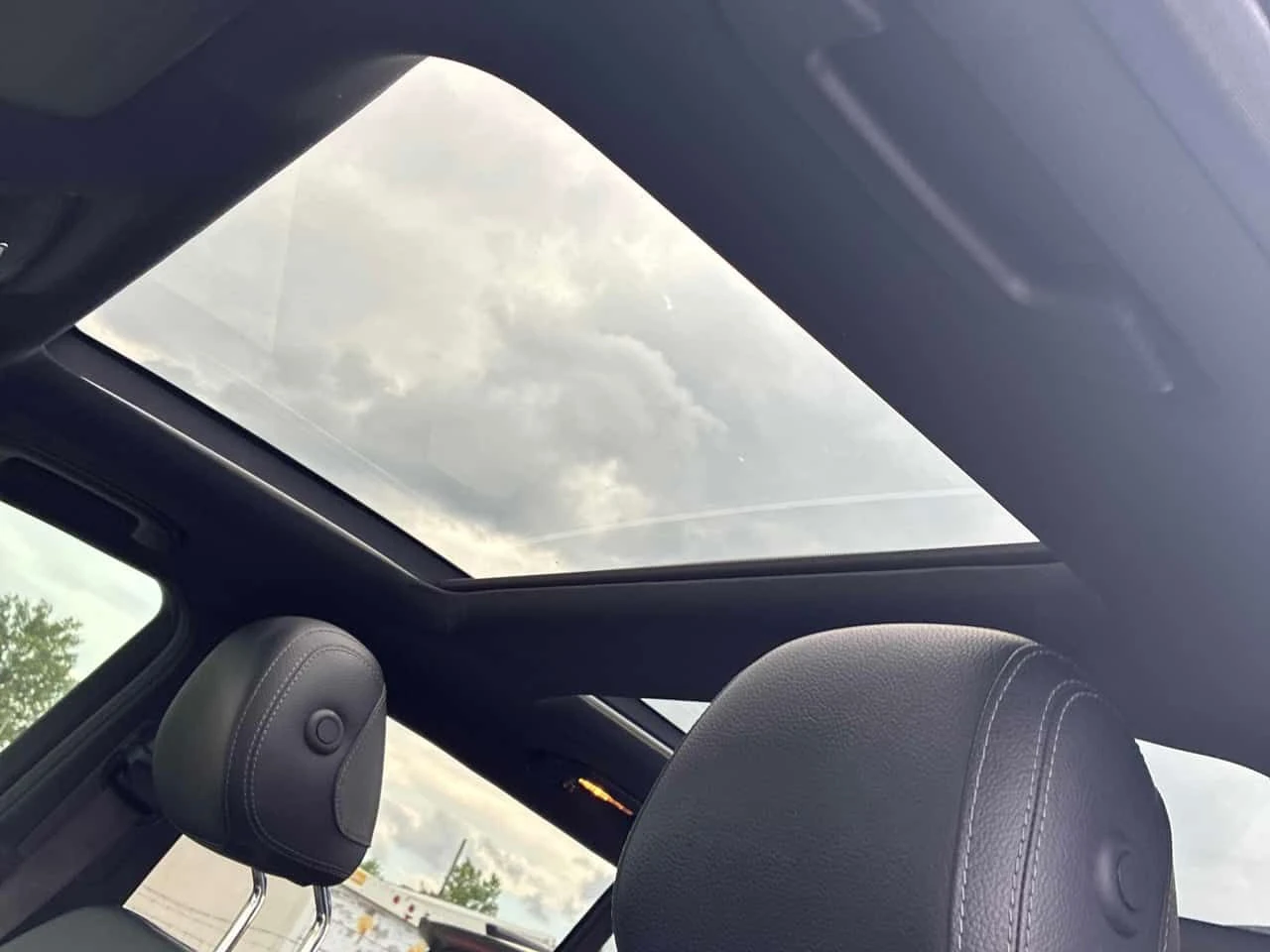 Mercedes-Benz GLE 400 4MATIC/ПАНОРАМА/ПОДГРЕВИ/360, снимка 16 - Автомобили и джипове - 54948450