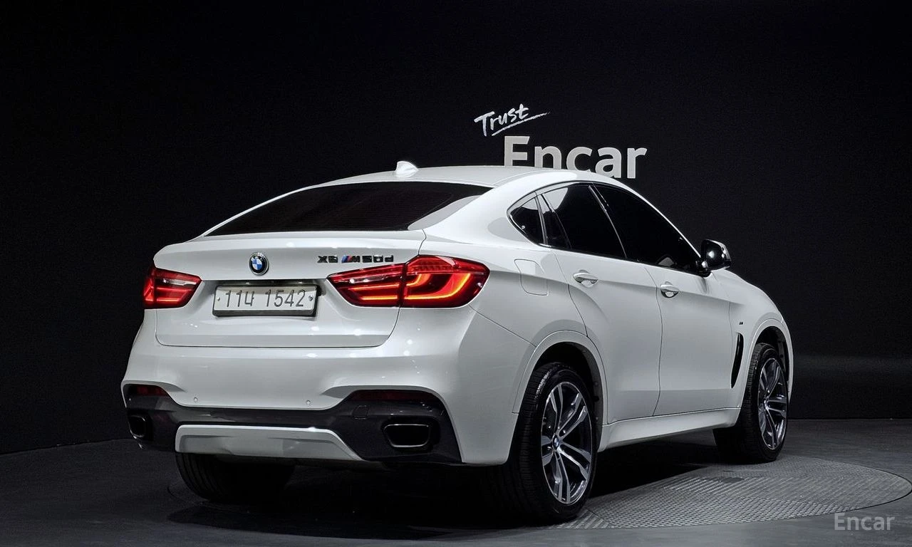 BMW X6 ОБДУХВАНЕ * 360 КАМЕРА * B&O * HEAD-UP, снимка 3 - Автомобили и джипове - 55234003