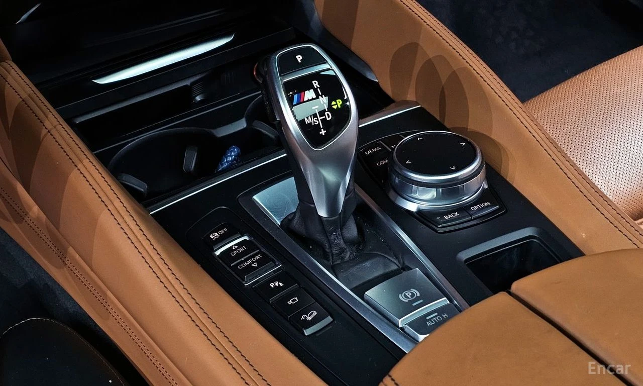 BMW X6 ОБДУХВАНЕ * 360 КАМЕРА * B&O * HEAD-UP, снимка 10 - Автомобили и джипове - 55234003