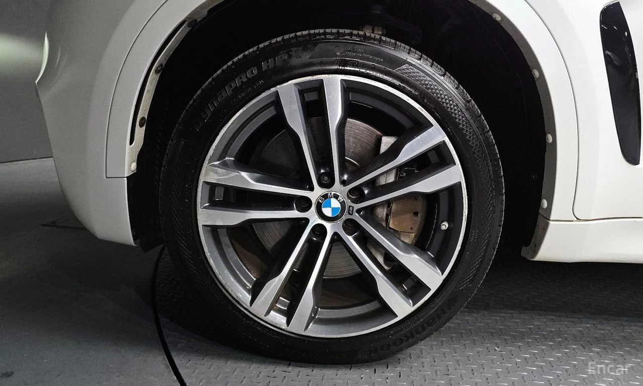 BMW X6 ОБДУХВАНЕ * 360 КАМЕРА * B&O * HEAD-UP, снимка 6 - Автомобили и джипове - 55234003