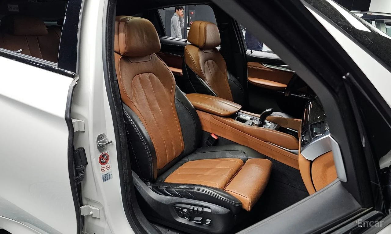 BMW X6 ОБДУХВАНЕ * 360 КАМЕРА * B&O * HEAD-UP, снимка 11 - Автомобили и джипове - 55234003