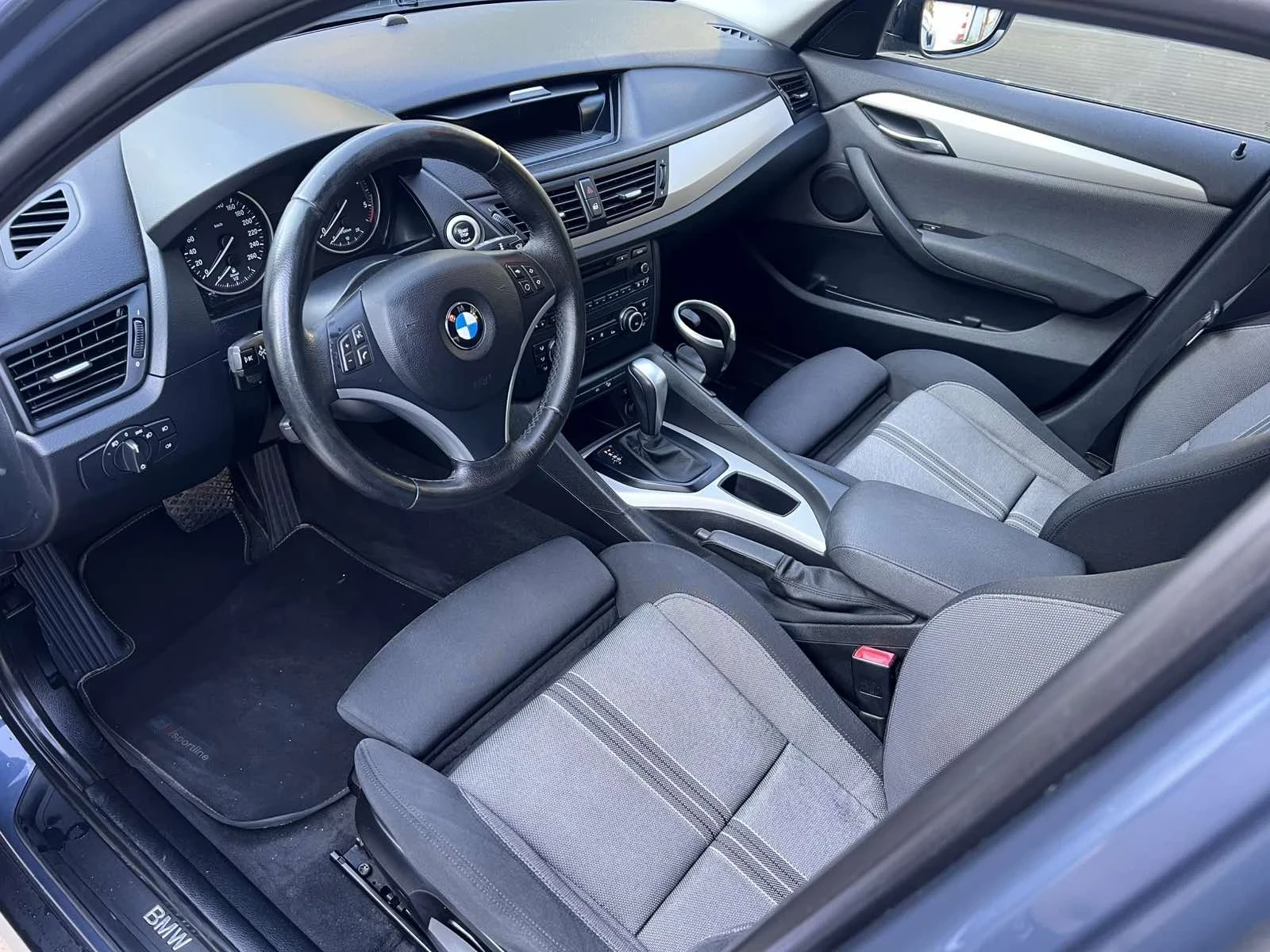 BMW X1 20d M sport/Автоматик/4х4/Ксенон, снимка 10 - Автомобили и джипове - 55858385