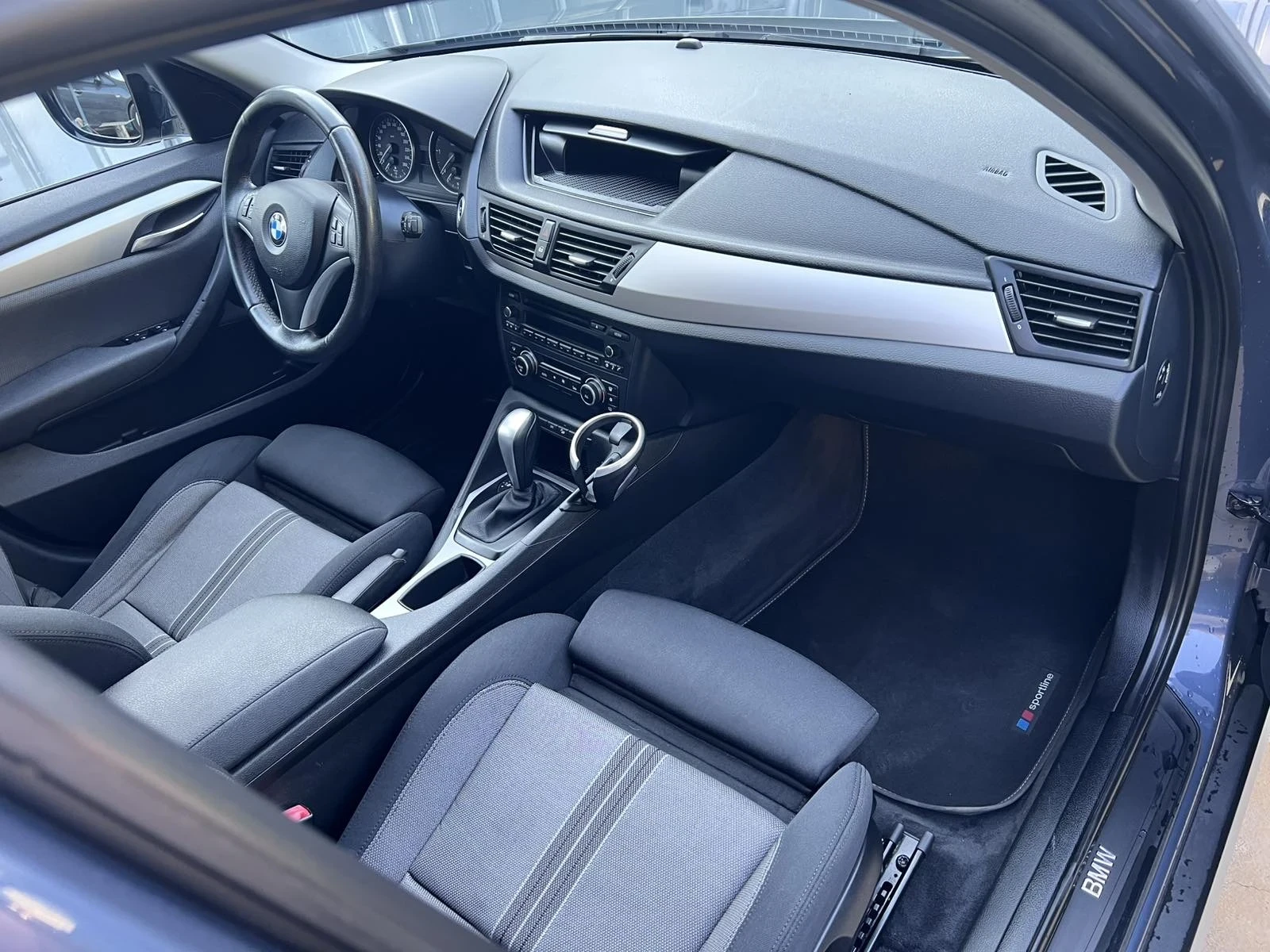 BMW X1 20d M sport/Автоматик/4х4/Ксенон, снимка 9 - Автомобили и джипове - 55858385