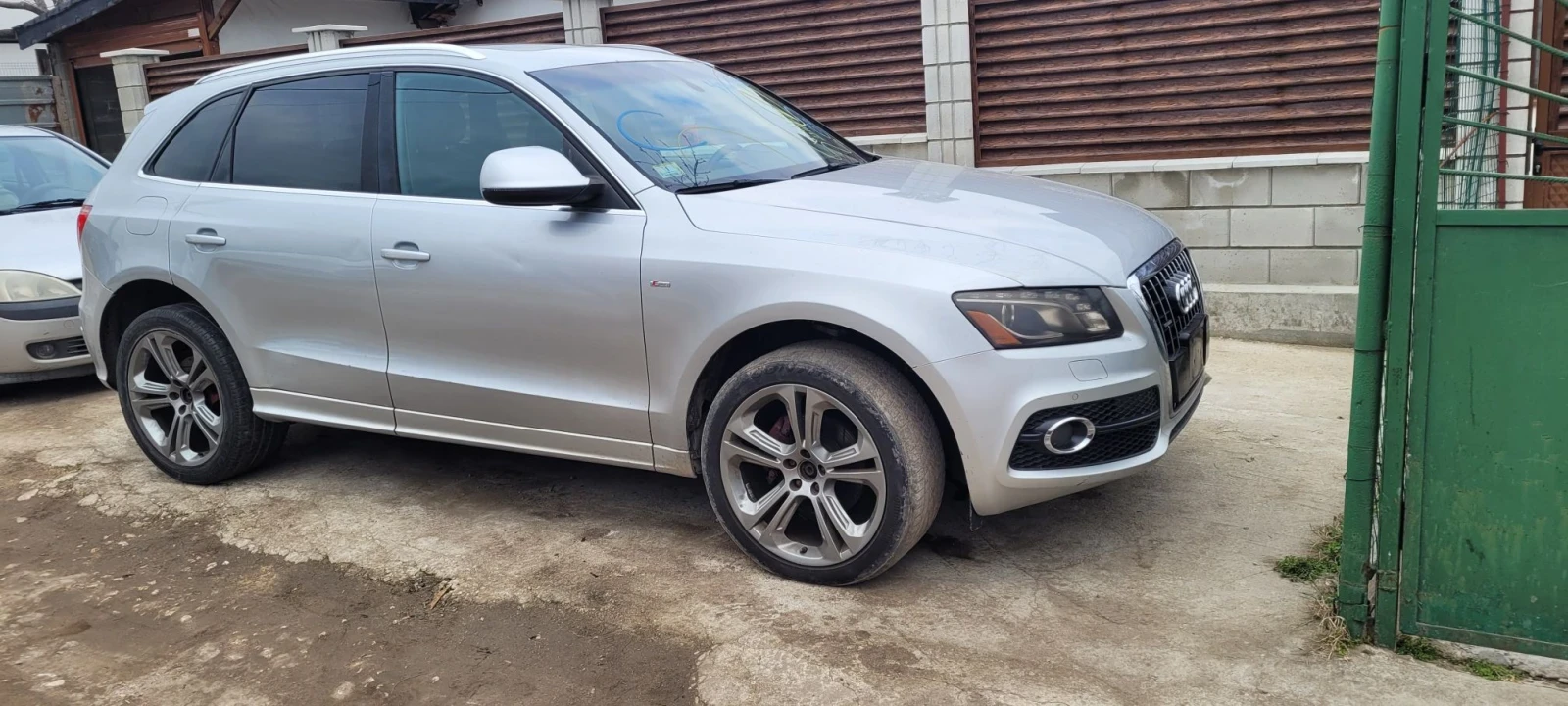 Audi Q5 3.2FSI 