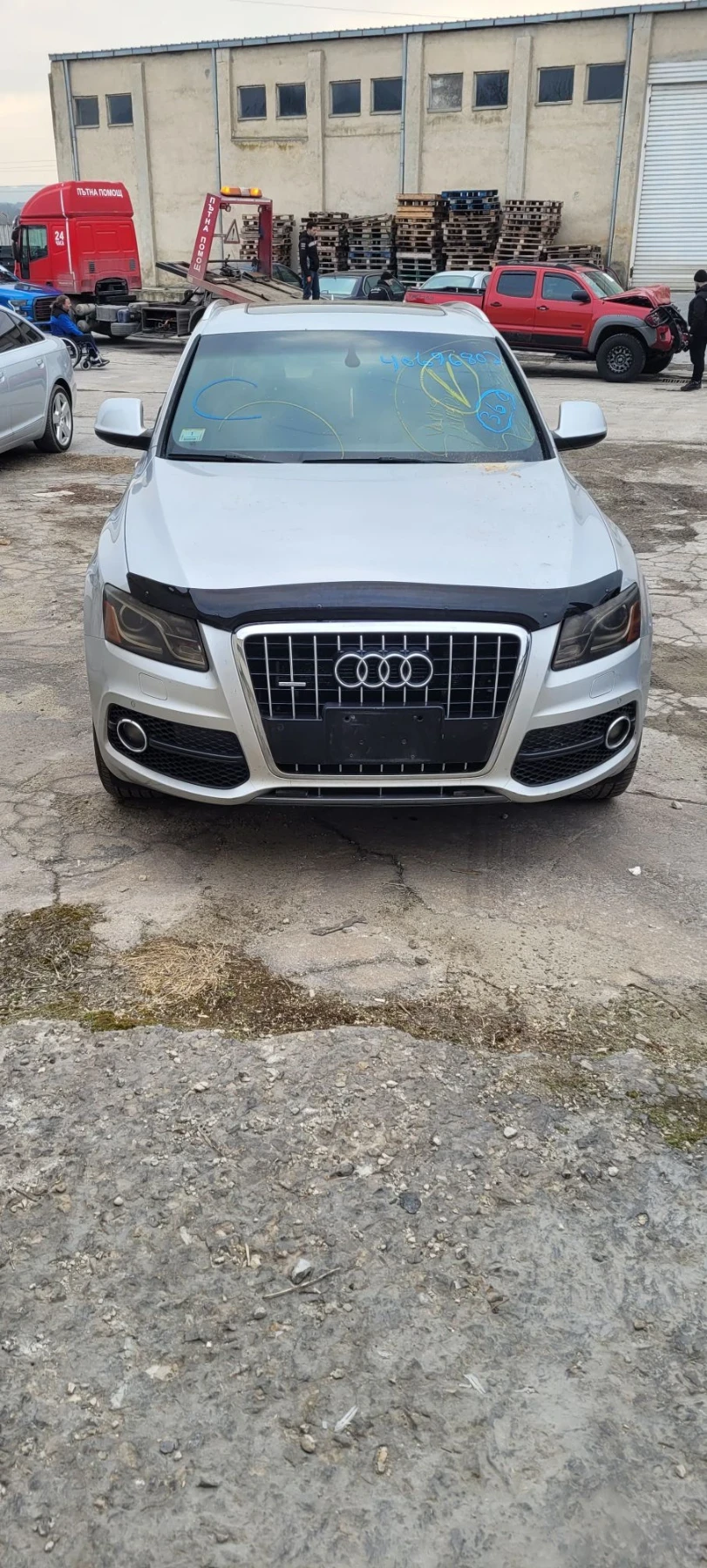 Audi Q5 3.2FSI , снимка 3 - Автомобили и джипове - 56296958
