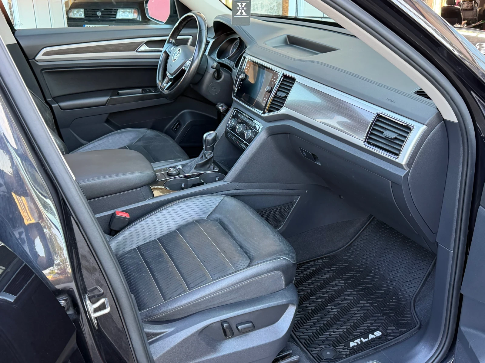 VW Atlas R-Line 3.6 VR6 FSI 4Motion | Mobile.bg � ����������� 11