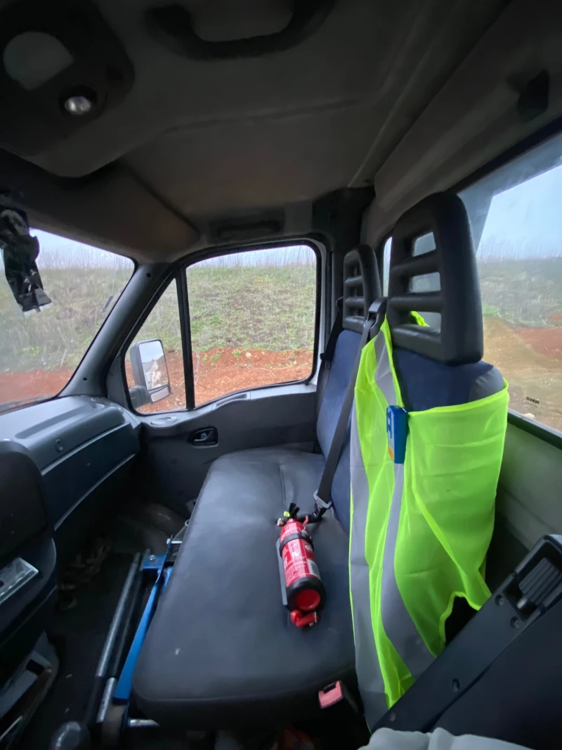 Iveco Daily 3.0 евро 4 специален , снимка 9 - Бусове и автобуси - 53512024