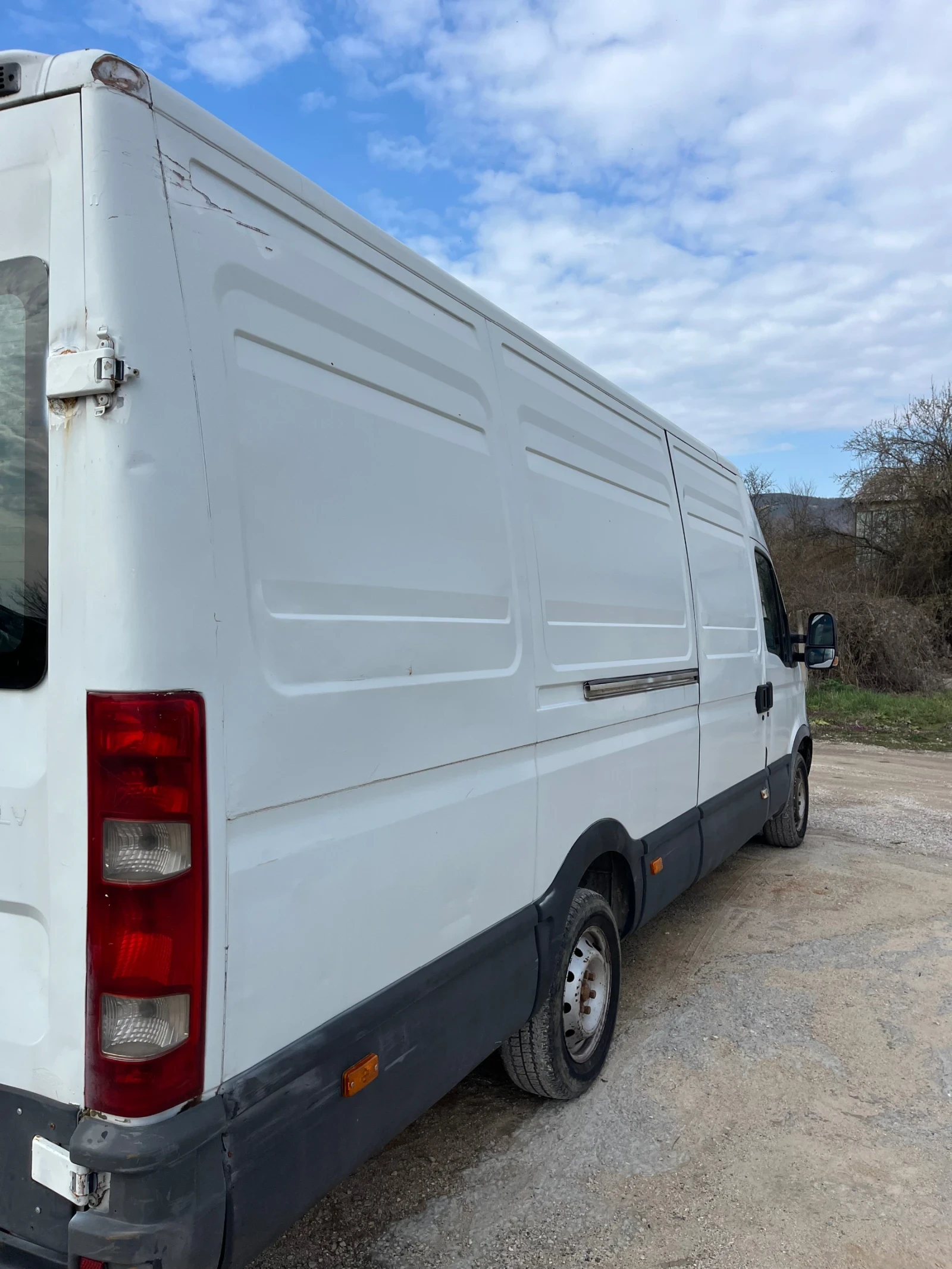 Iveco 35s12 Товарен, снимка 4 - Бусове и автобуси - 53985939