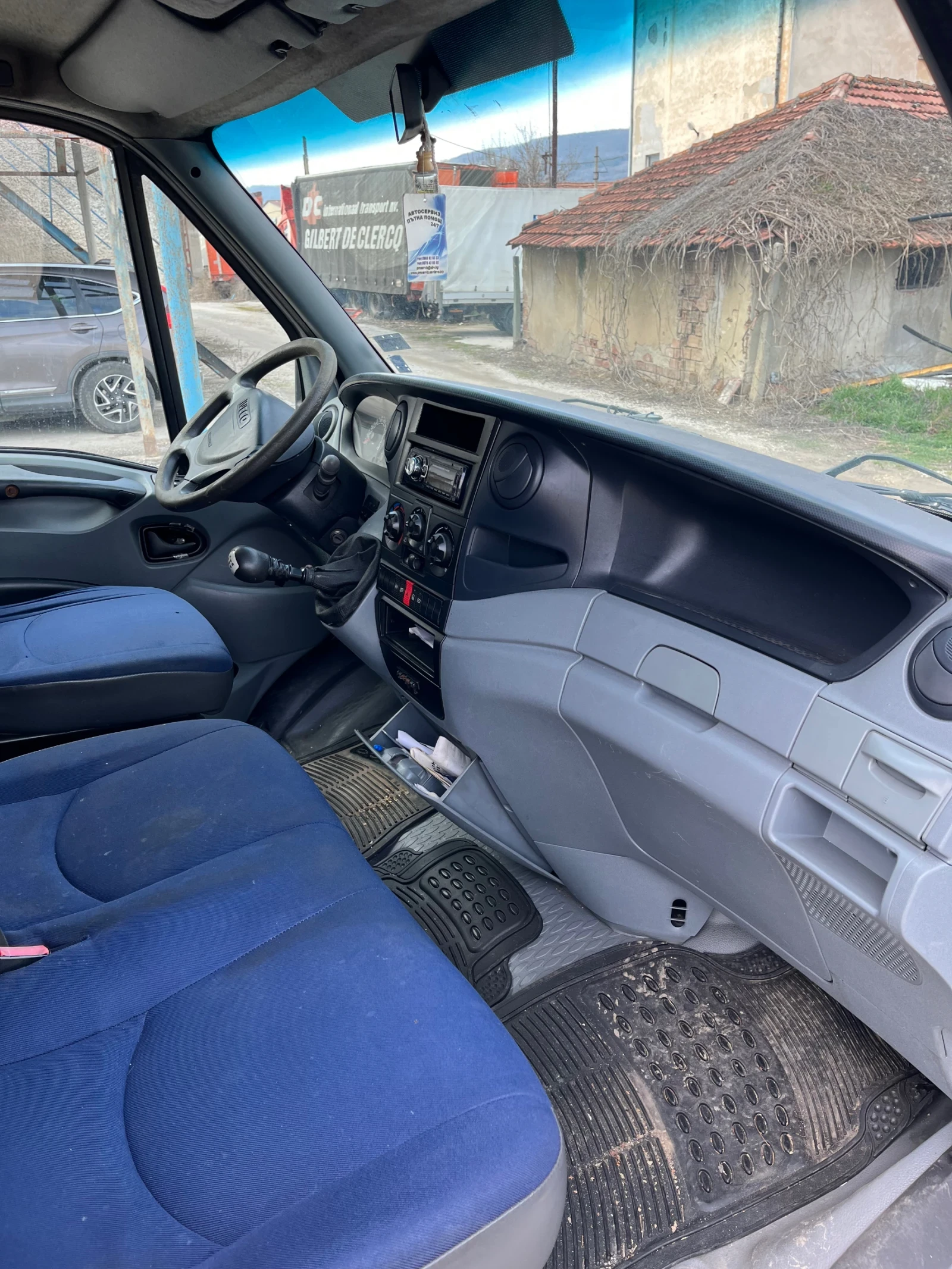 Iveco 35s12 Товарен, снимка 5 - Бусове и автобуси - 53985939