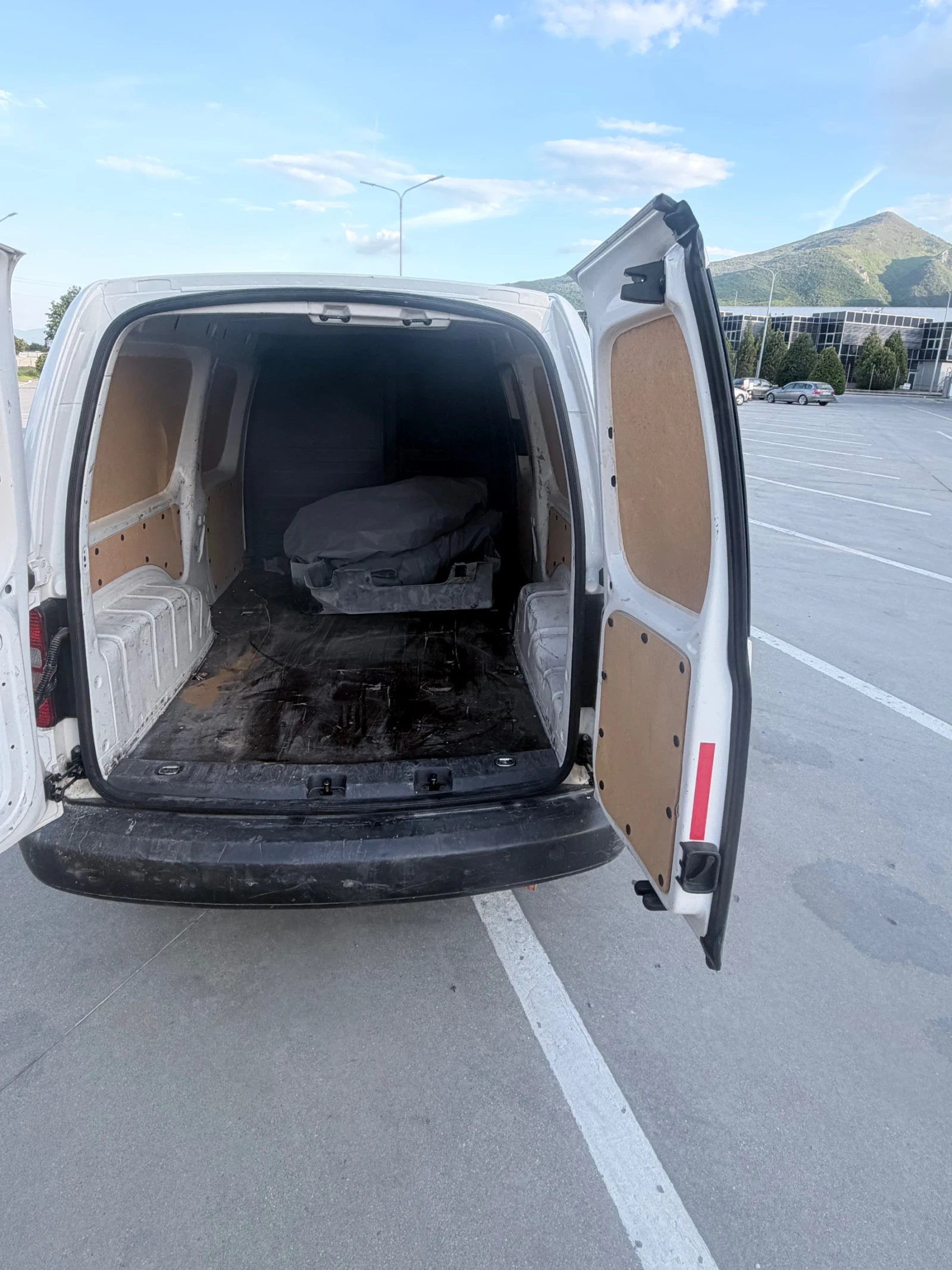 VW Caddy 2.0 EcoFuel Maxxi | Mobile.bg � ����������� 8