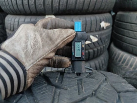 Гуми Зимни 235/40R18, снимка 5
