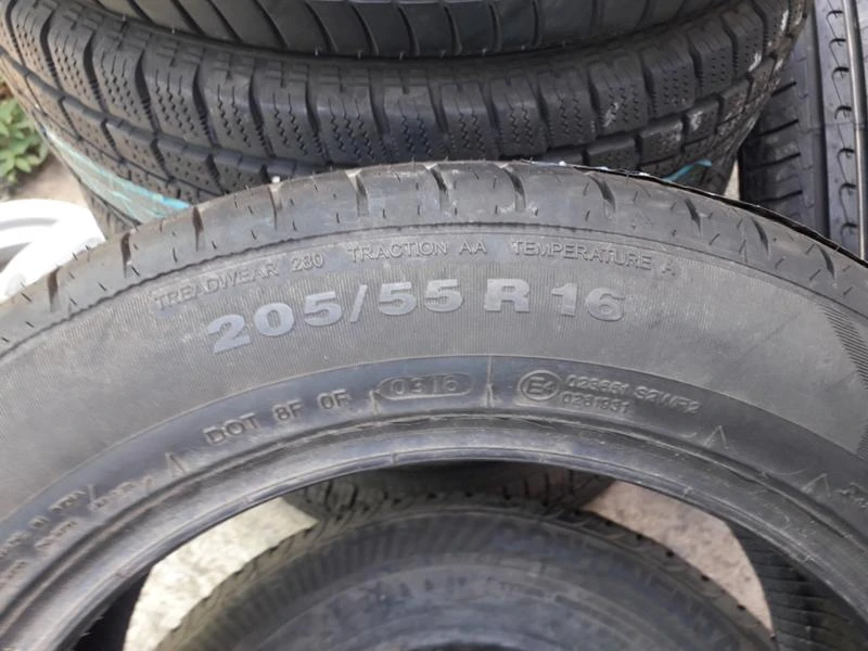 Гуми Летни 205/55R16, снимка 4 - Гуми и джанти - 26151551