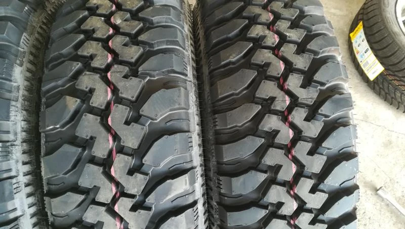 Гуми Всесезонни 205/70R15, снимка 4 - Гуми и джанти - 26159388