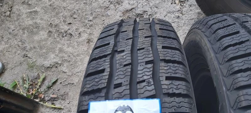 Гуми Зимни 185/80R14, снимка 2 - Гуми и джанти - 35148609