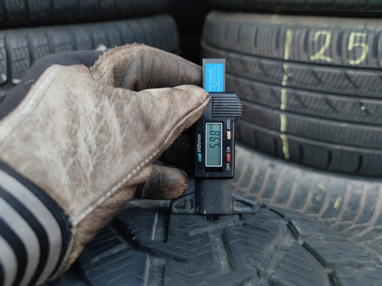  235/40R18 | Mobile.bg   6