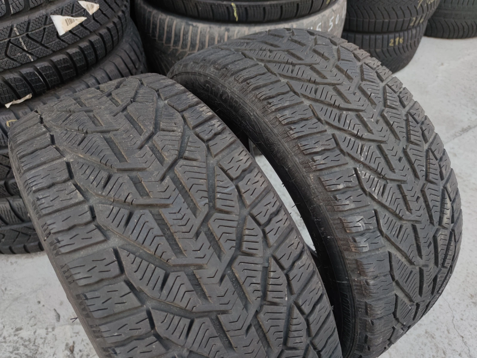  235/40R18 | Mobile.bg   4