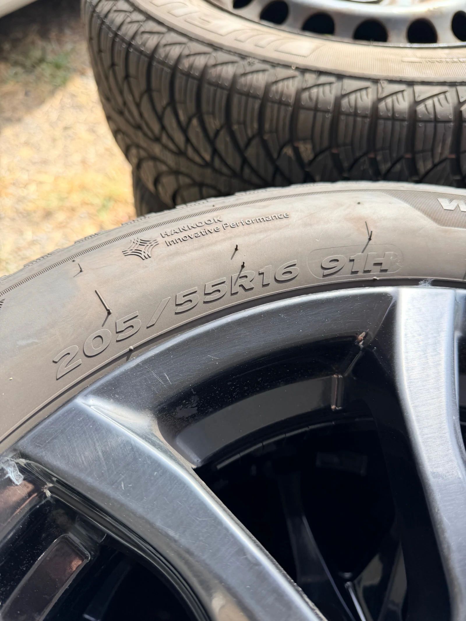 Гуми с джанти Hankook 205/55R16, снимка 4 - Гуми и джанти - 56326390
