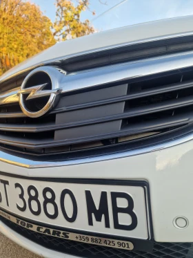Opel Insignia 1.6CDTI ОБСЛУЖЕНА , снимка 4