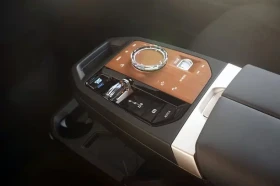 BMW iX xDrive50 = Sport Package = Гаранция, снимка 9