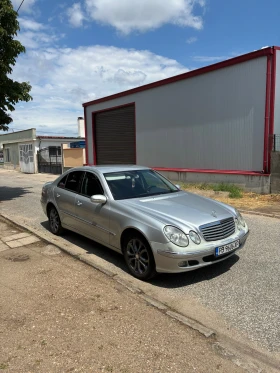 Mercedes-Benz E 270, снимка 8